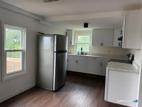 Homes For Rent - 1403 Boston Avenue<br/> Bridgeport, CT 06610