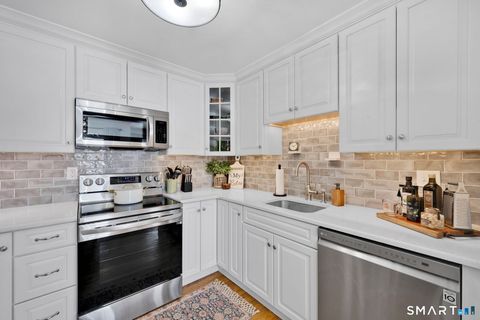 Tiny photo for 78 Landing Circle #78, Suffield, CT 06078 (MLS # 24154297)