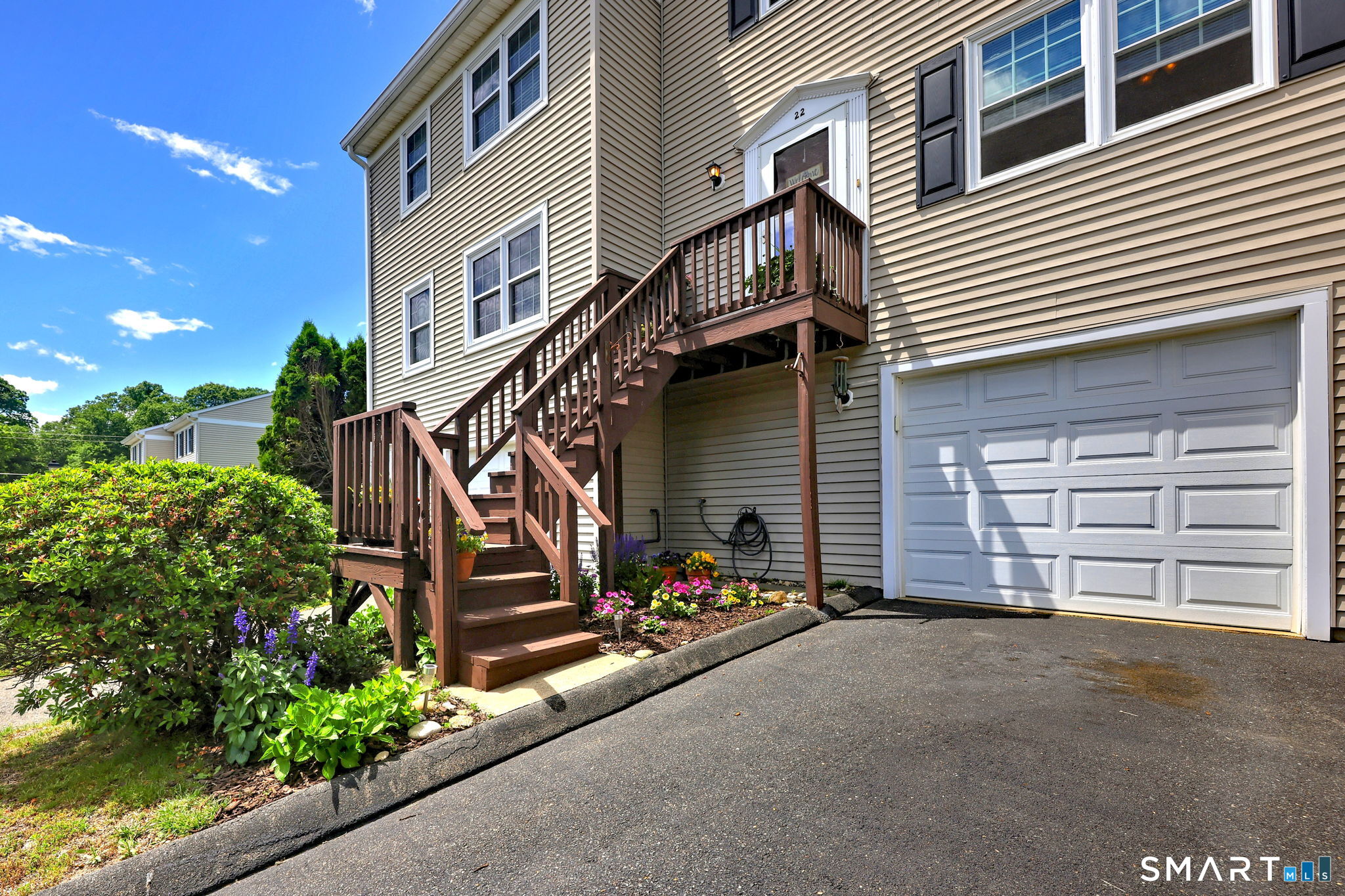 22 Cornerstone Drive 22 Summit Commons