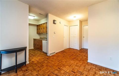 Tiny photo for 5 Stonegate Circle #F, Branford, CT 06405 (MLS # 24155280)