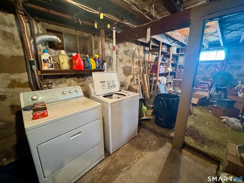 Tiny photo for 15 Warren Street, New London, CT 06320 (MLS # 24151354)