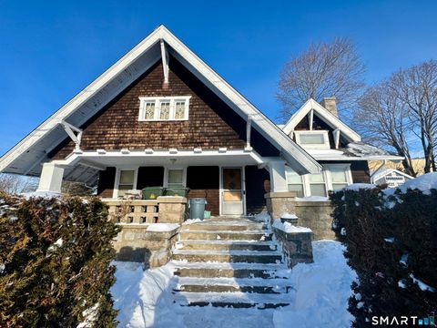 15 Warren Street New London CT 06320