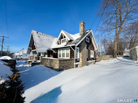 Tiny photo for 15 Warren Street, New London, CT 06320 (MLS # 24151354)