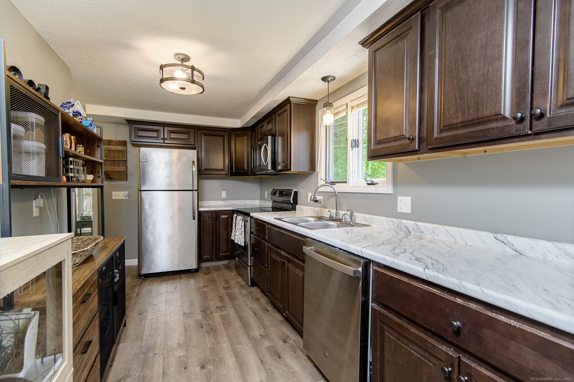 19 Harrison Street, Putnam, Connecticut image 7