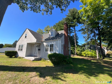 Photo of 198 Broad Street, Manchester, CT 06042 (MLS # 24208346)