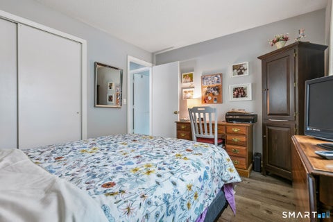 Tiny photo for 140 Thompson Street #4E, East Haven, CT 06513 (MLS # 24192957)