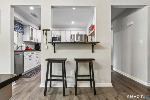 Tiny photo for 140 Thompson Street #4E, East Haven, CT 06513 (MLS # 24192957)