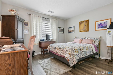 Tiny photo for 140 Thompson Street #4E, East Haven, CT 06513 (MLS # 24192957)