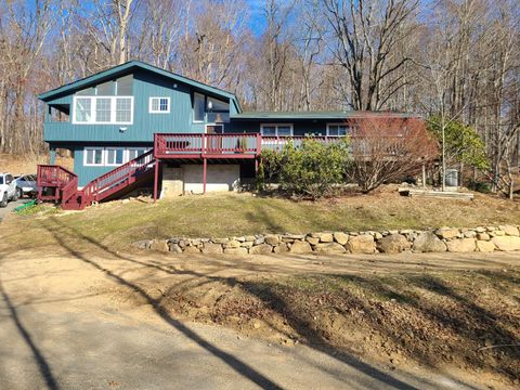 A home in New Fairfield