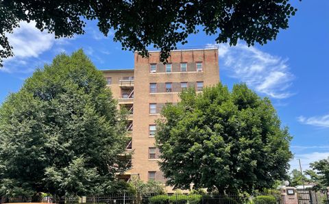 Tiny photo for 230 Farmington Avenue #APT F4, Hartford, CT 06105 (MLS # 24143611)