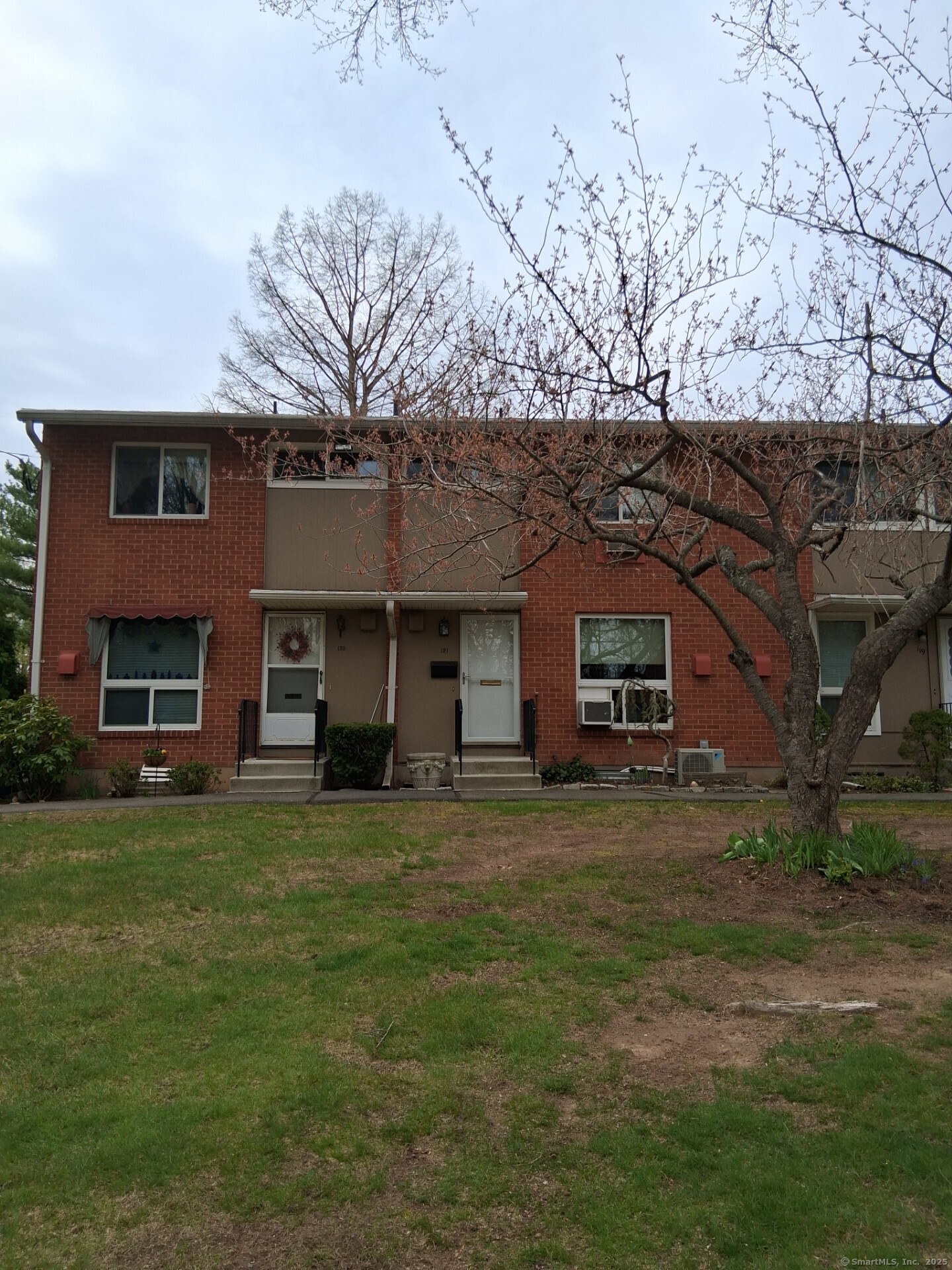 121 Worth Avenue, Hamden, Connecticut image 1