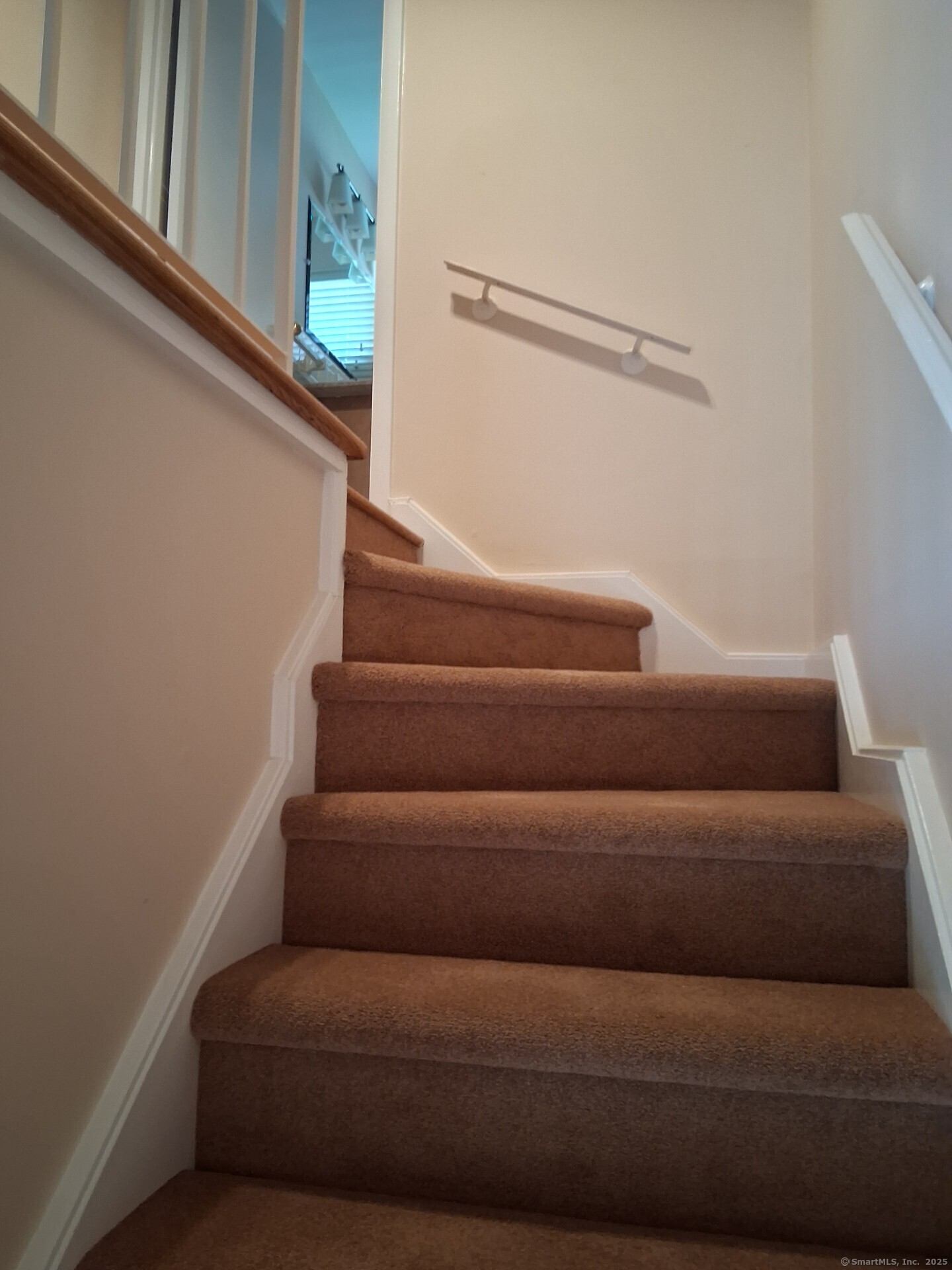 121 Worth Avenue, Hamden, Connecticut image 8