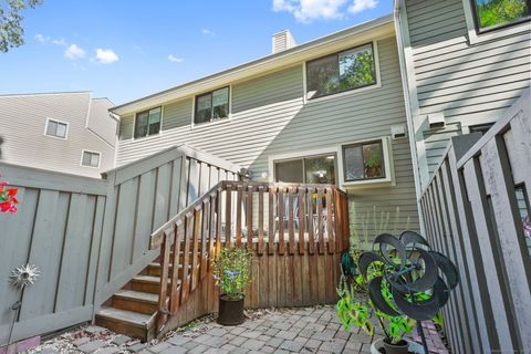 Tiny photo for 194 Sunrise Hill Road #194, Norwalk, CT 06851 (MLS # 24133076)