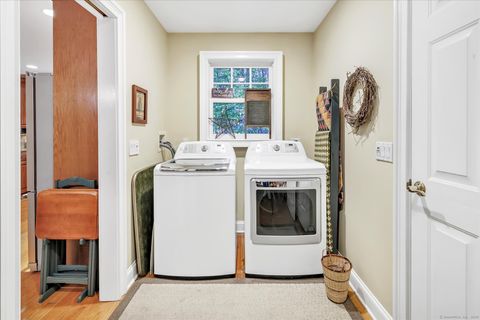 Tiny photo for 26 Bunker Hill Circle #26, Shelton, CT 06484 (MLS # 24132281)
