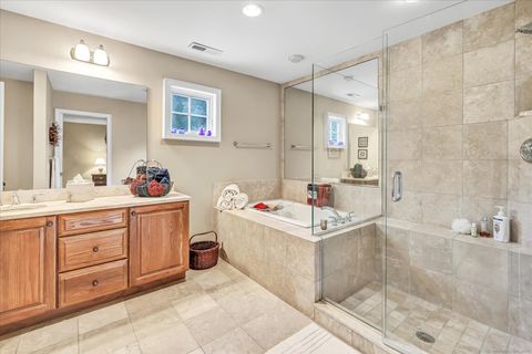 Tiny photo for 26 Bunker Hill Circle #26, Shelton, CT 06484 (MLS # 24132281)