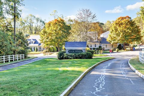 Photo of 26 Bunker Hill Circle #26, Shelton, CT 06484 (MLS # 24132281)