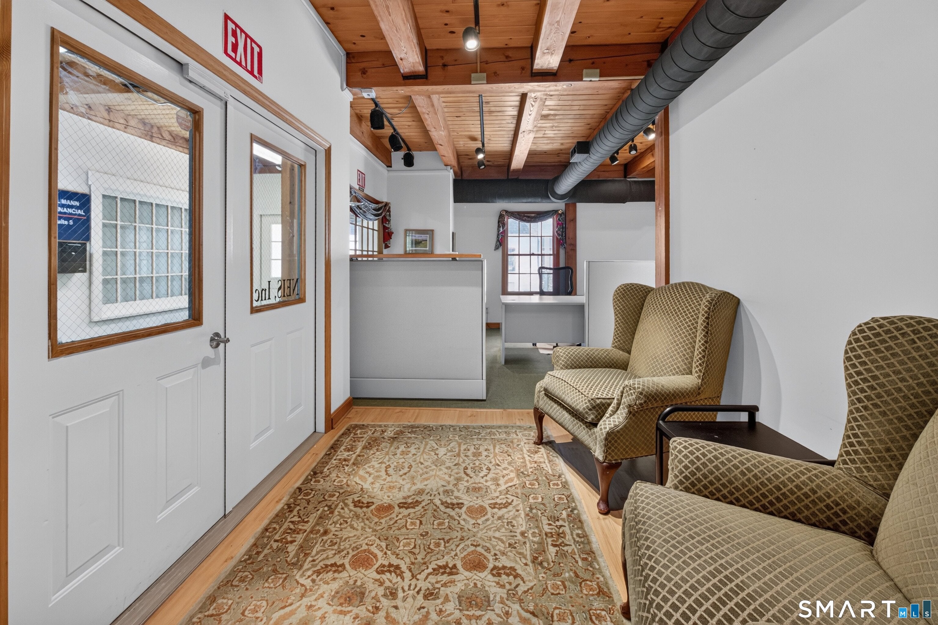 908 South Meriden Road 6