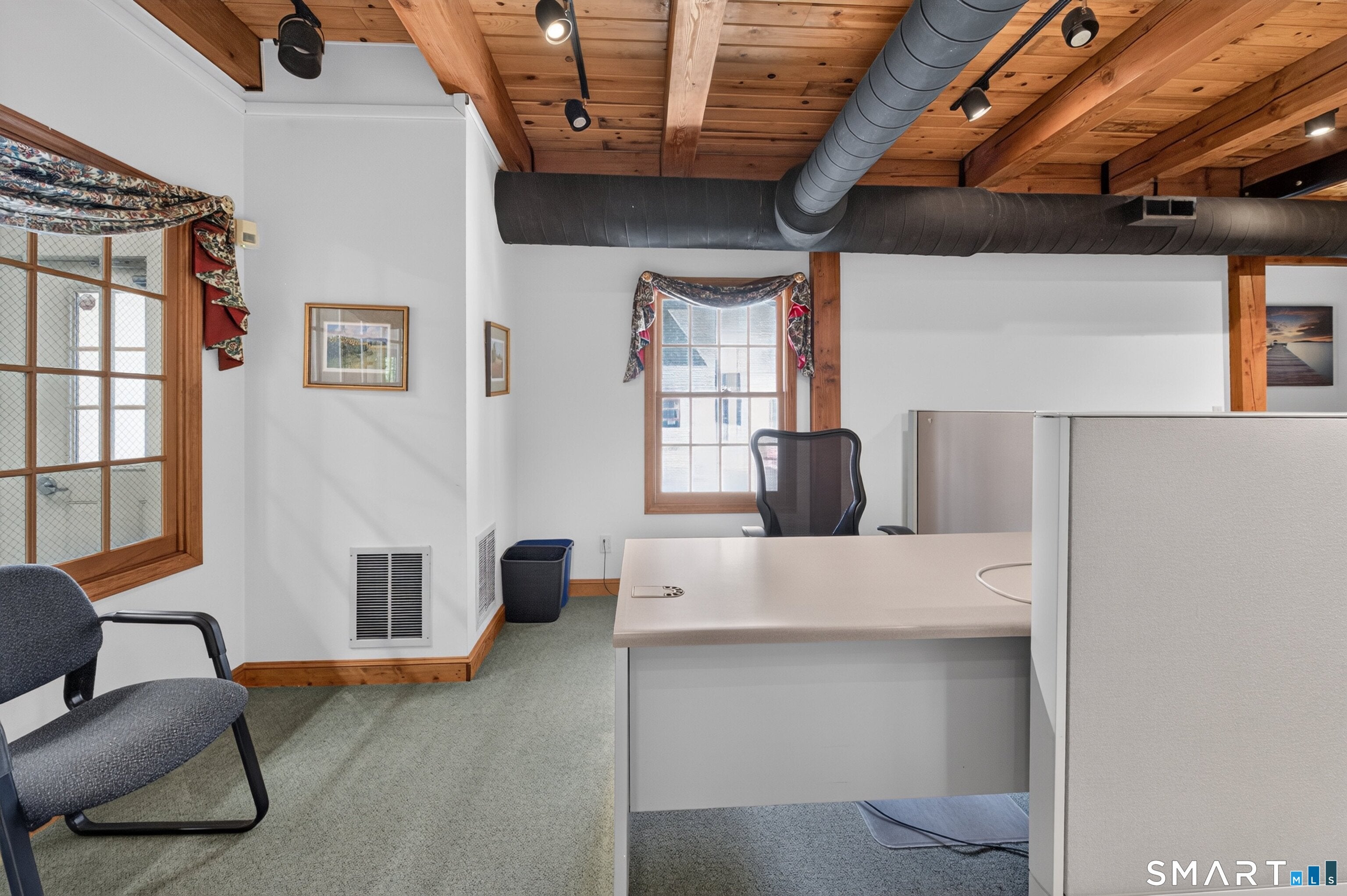 908 South Meriden Road 6
