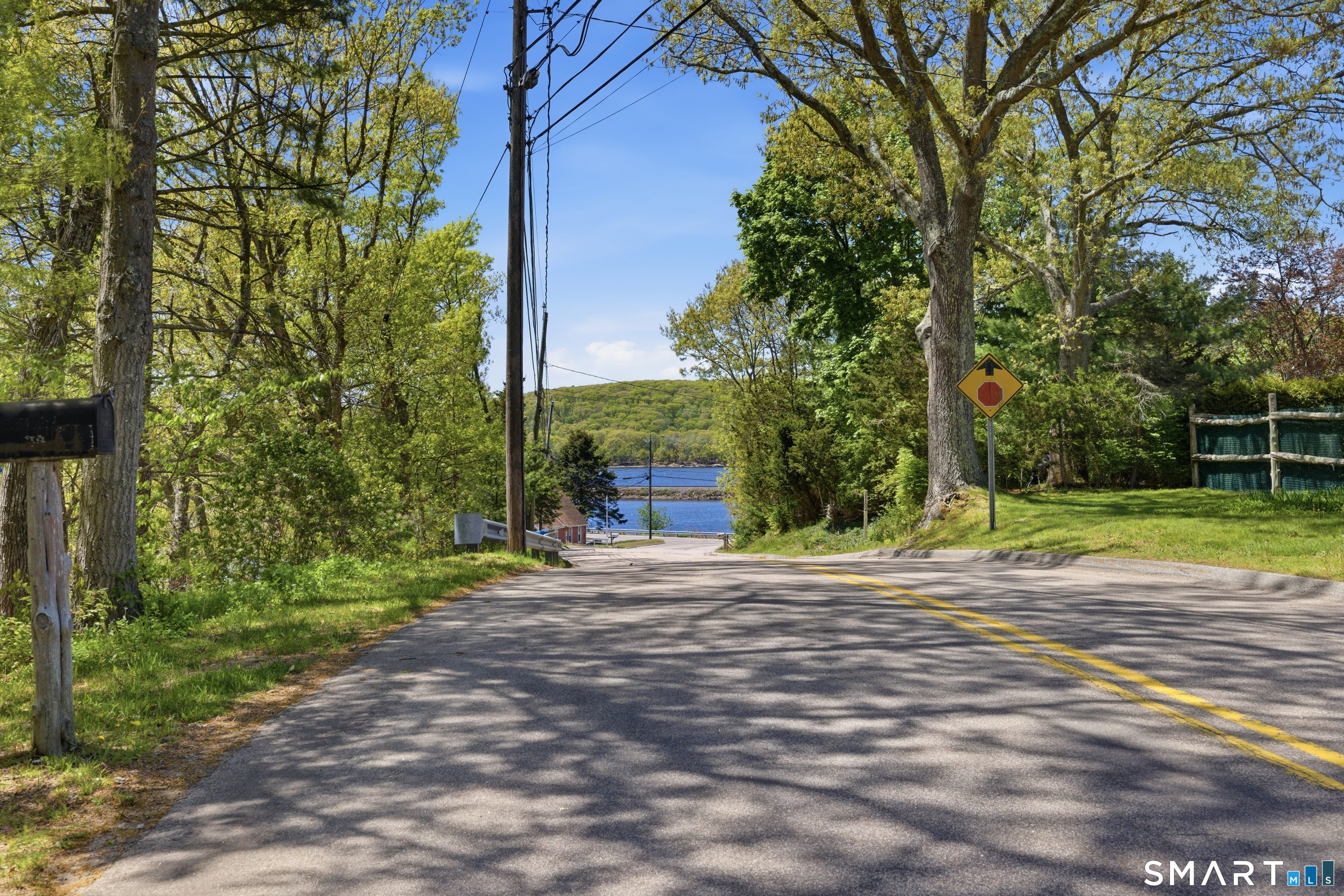 1098 Long Cove Road