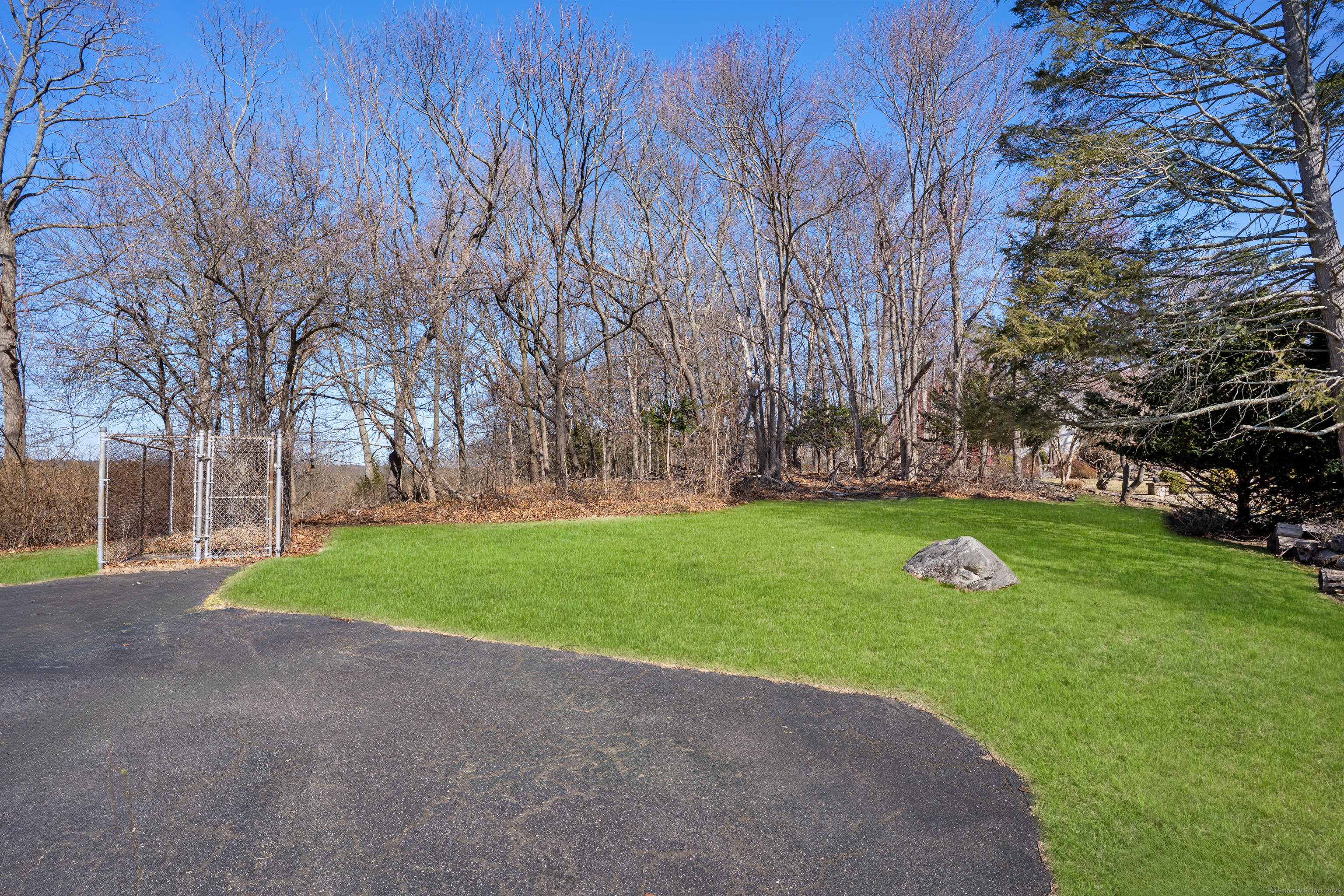 35 Terrace Avenue, Stamford, Connecticut image 2