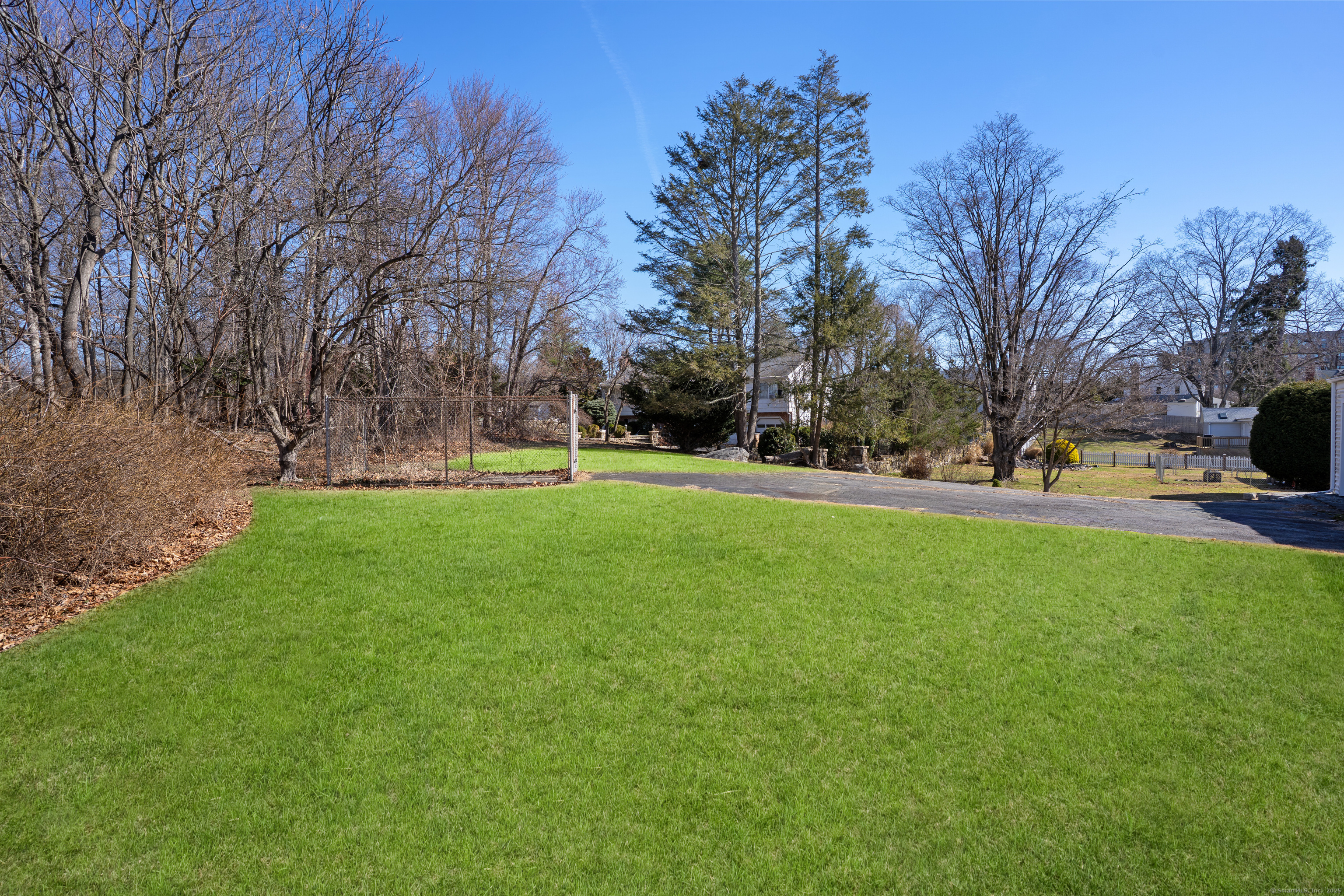 35 Terrace Avenue, Stamford, Connecticut image 3