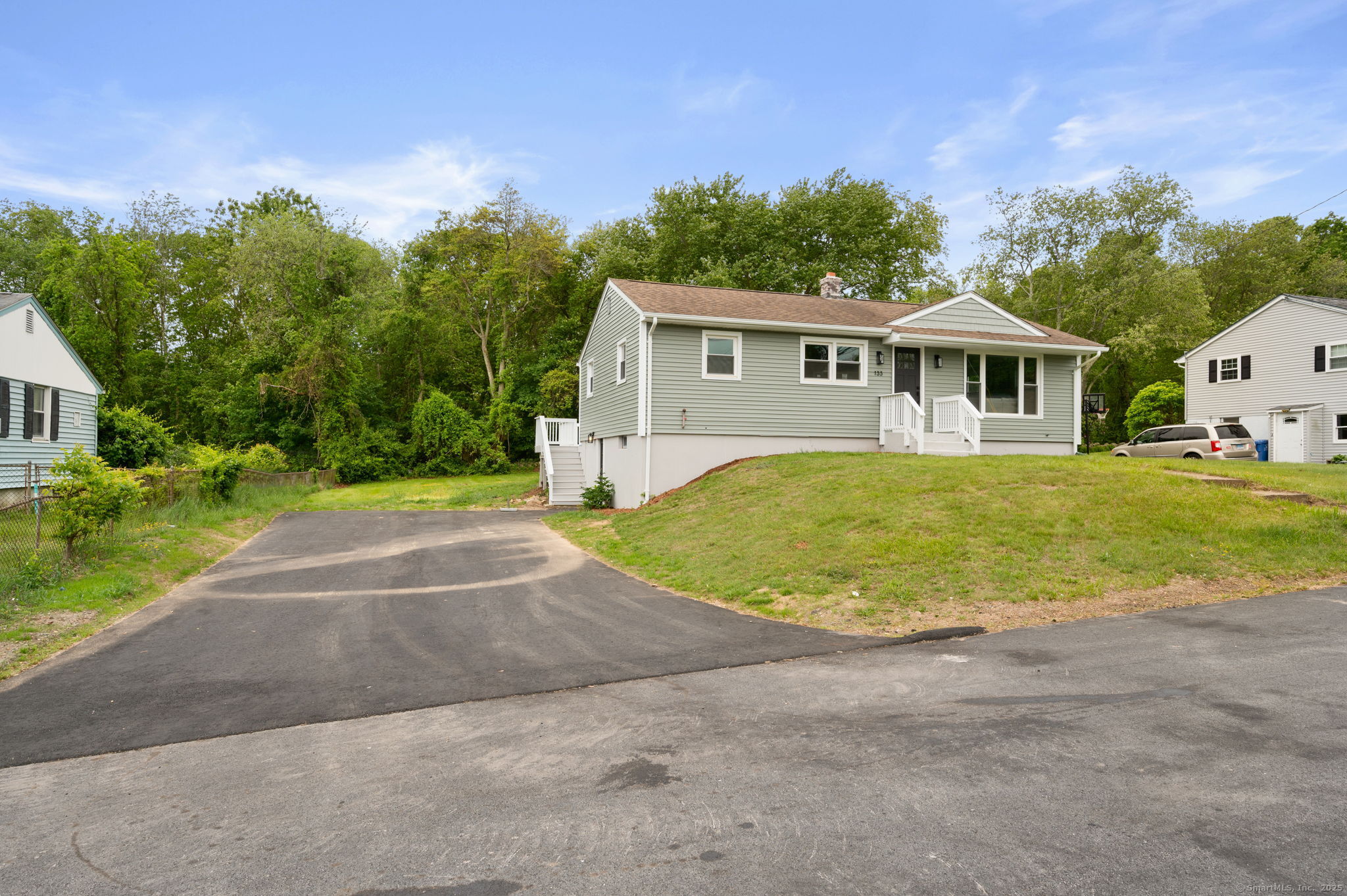 133 Park Avenue Extension, Montville, Connecticut image 3