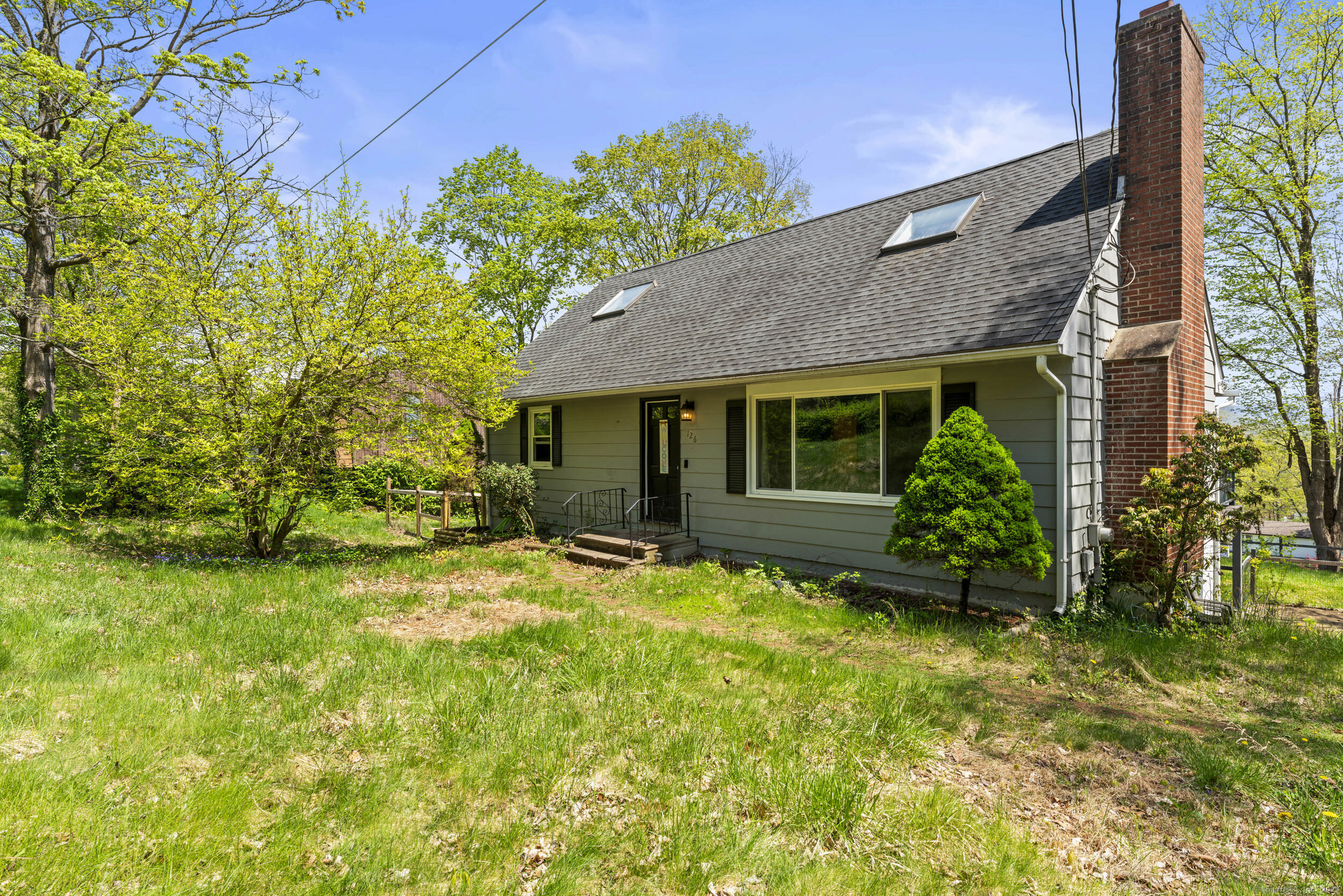 126 Carey Avenue, Meriden, Connecticut image 2