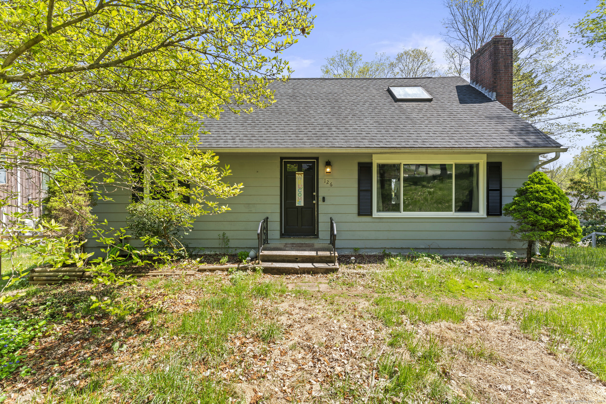 Property for Sale at Carey Avenue, Meriden, Connecticut - Bedrooms: 4 
Bathrooms: 2 
Rooms: 6  - $300,000