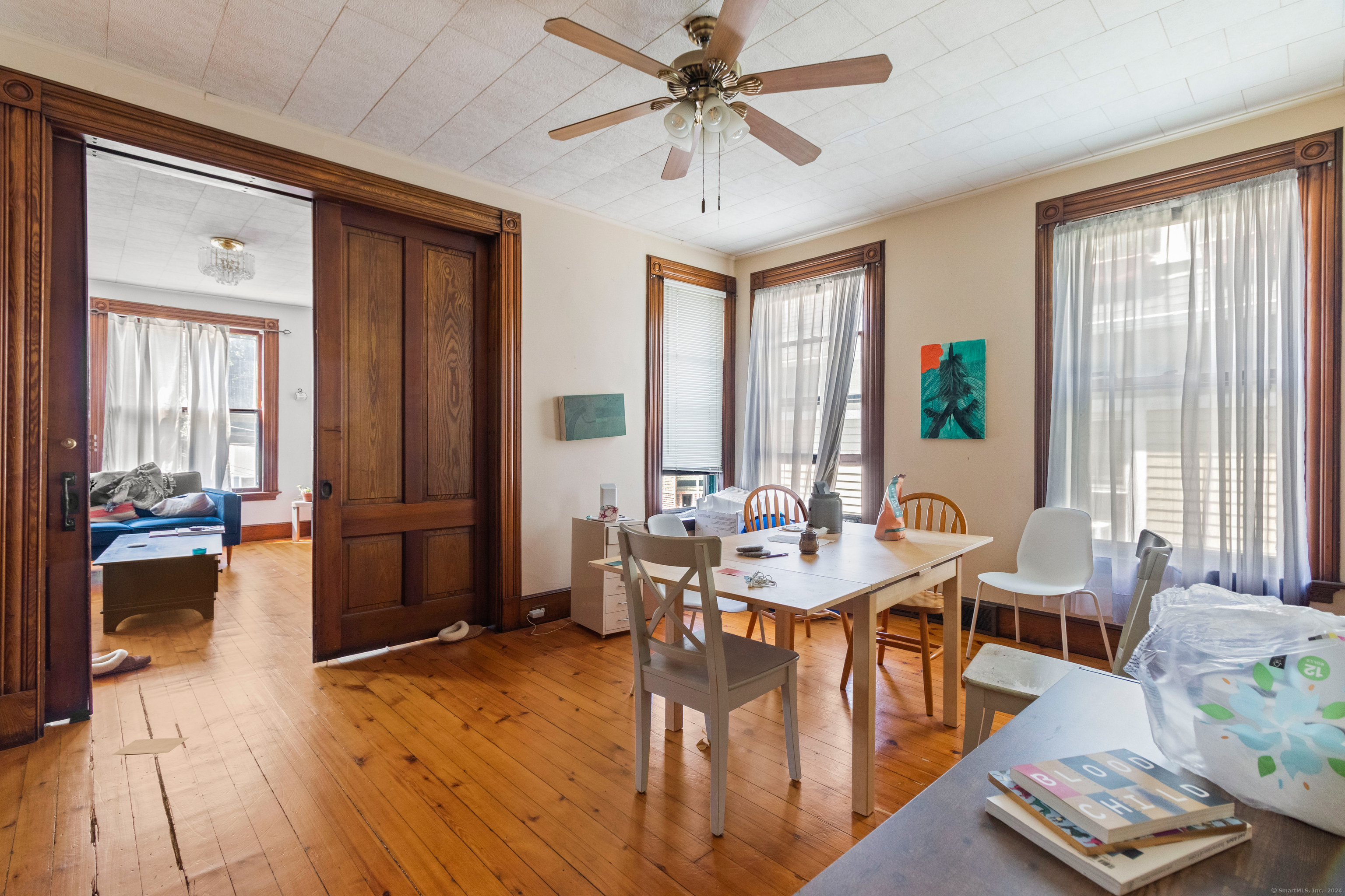 Tilton Street 2, New Haven, Connecticut - 3 Bedrooms  
1 Bathrooms  
5 Rooms - 
