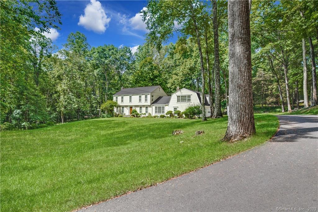 Photo 1 of 1734 Oenoke Ridge, New Canaan, Connecticut, $1,465,000, Web #: 170556350