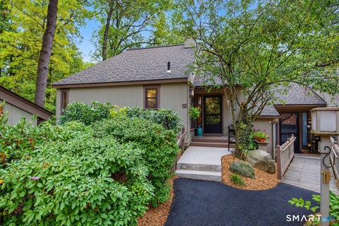 Photo of 20 Conifer Lane, Avon, CT 06001 (MLS # 24213888)