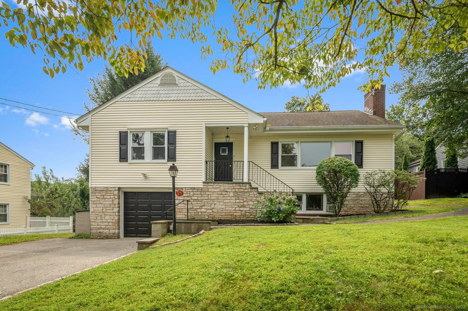 18 Old Orchard Road