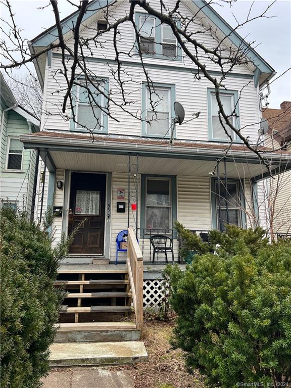 55 Carmel Street, New Haven, Connecticut - 5 Bedrooms  
2 Bathrooms  
11 Rooms - 