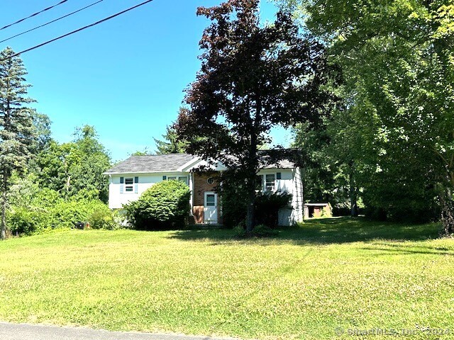 21 Donna Drive, New Fairfield, Connecticut image 2