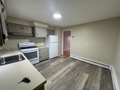 Tiny photo for 14 Concord Street #D, Glastonbury, CT 06033 (MLS # 24139217)