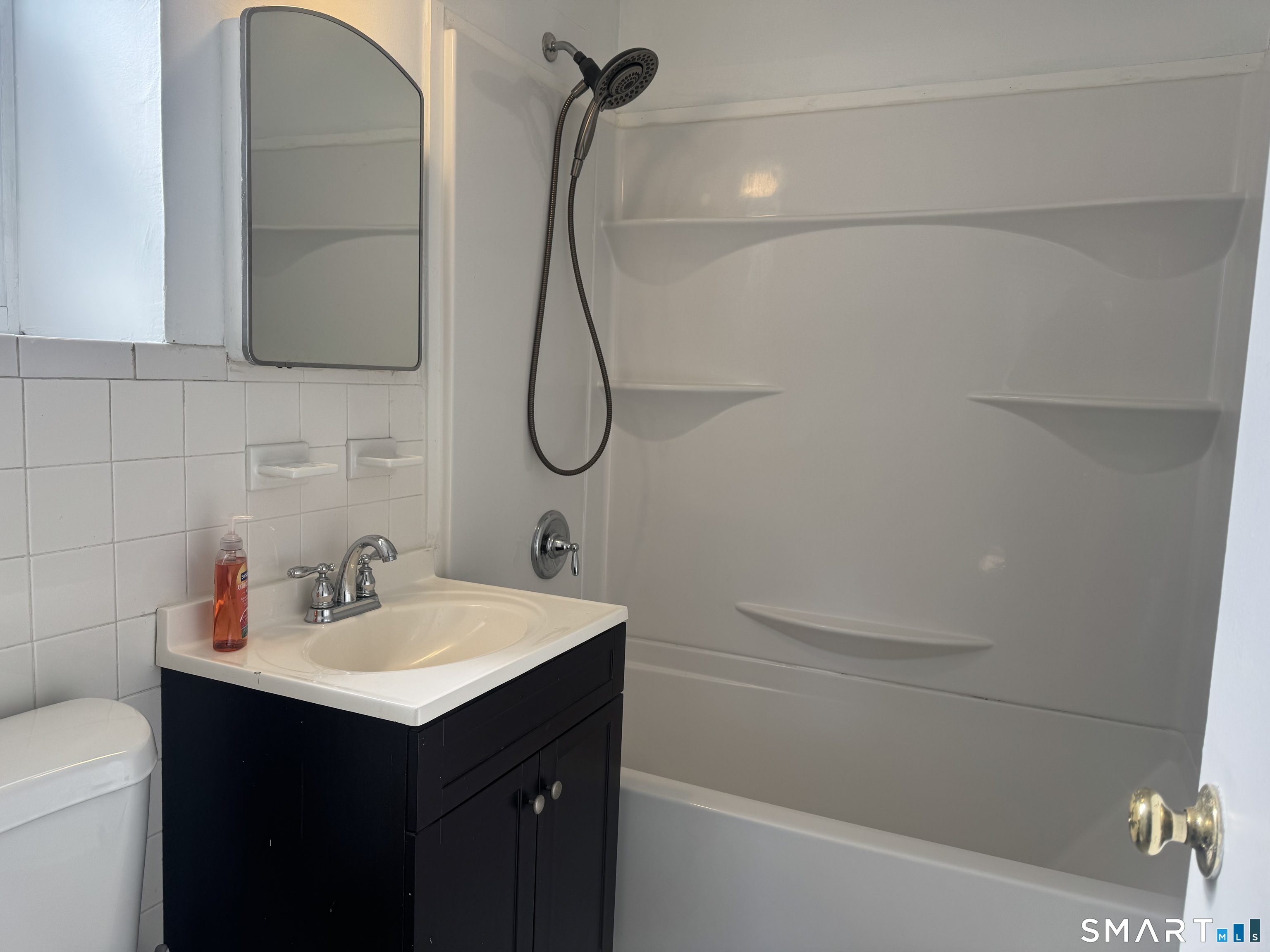 186 Louisiana Avenue D