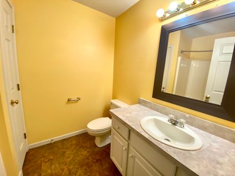 Tiny photo for 60 Florence Way #60, Farmington, CT 06032 (MLS # 24128314)