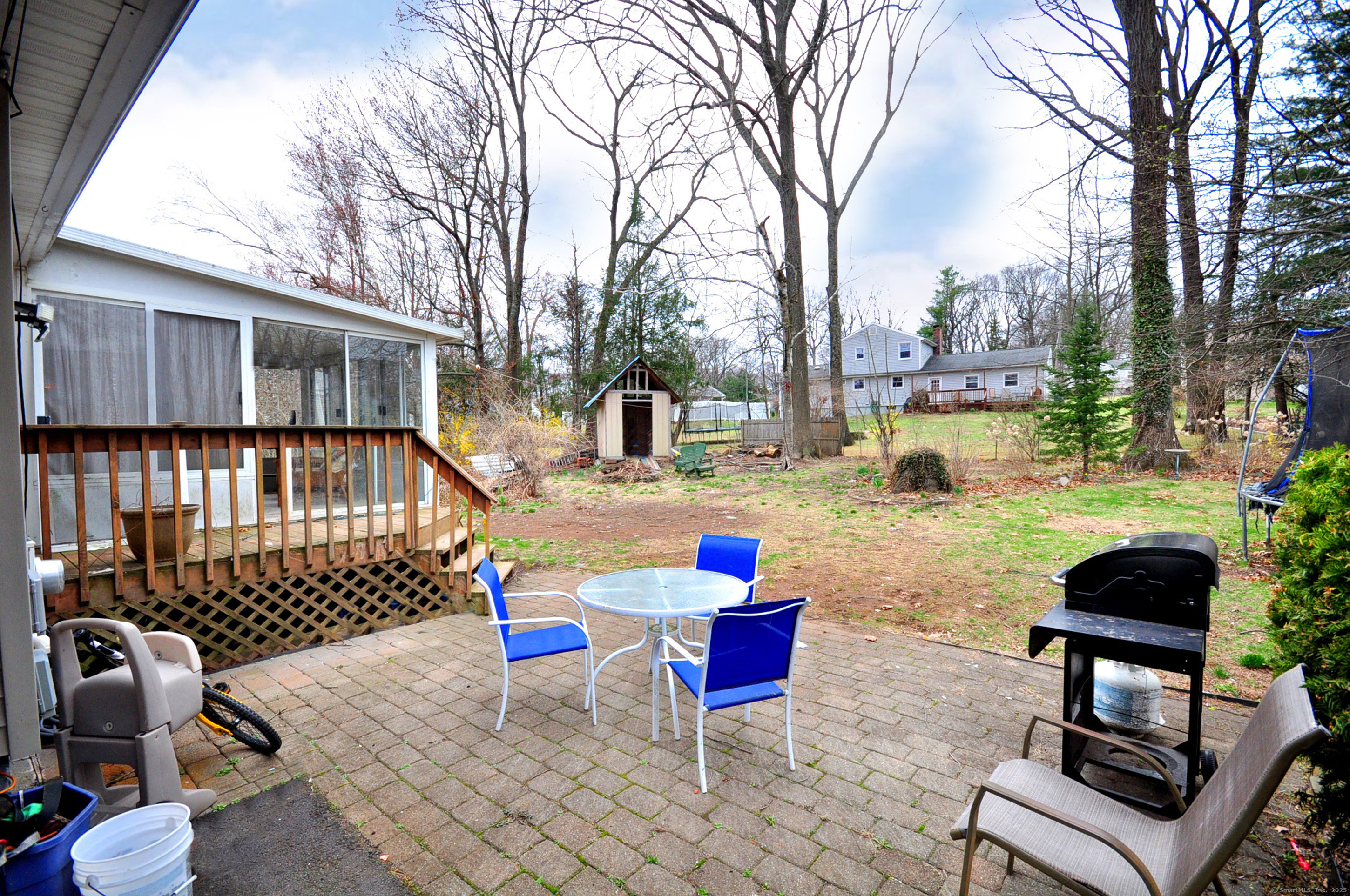 23 Bel Aire Drive, Plainville, Connecticut image 8