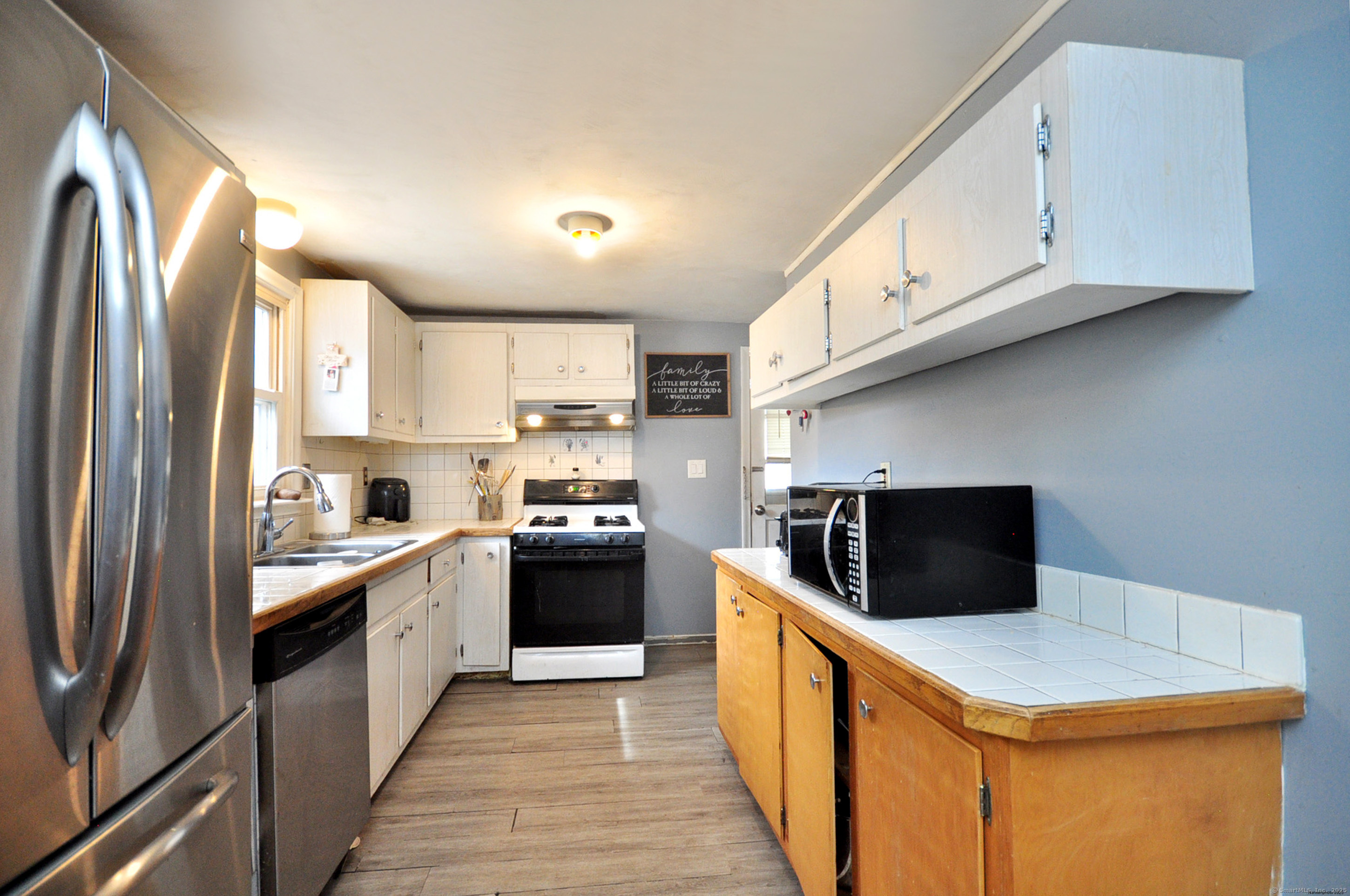 23 Bel Aire Drive, Plainville, Connecticut image 20