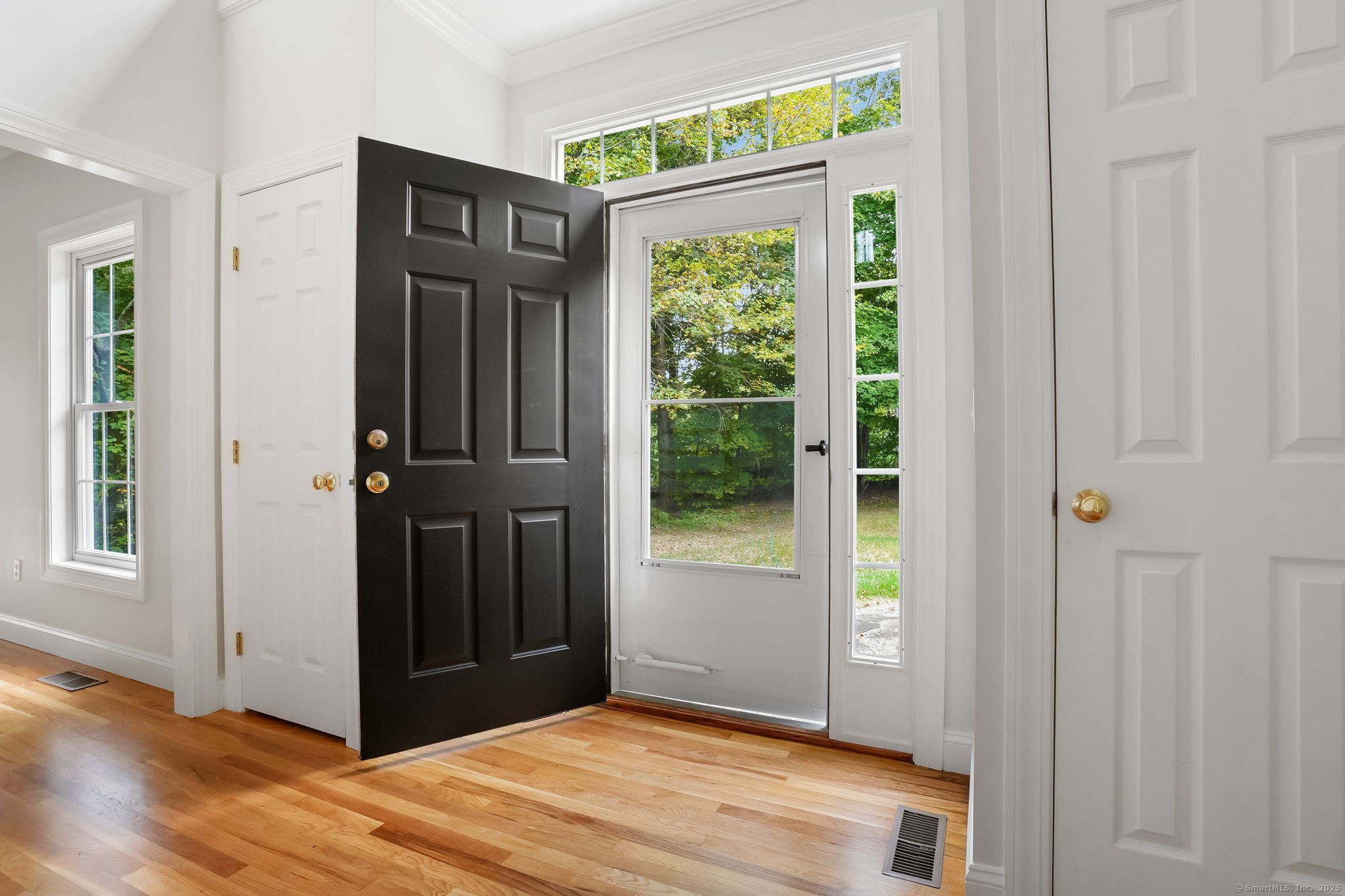 24 Pine Tree Hill Road