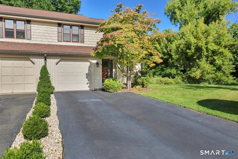 Homes For Sale - 50 Sawmill Crossing #50<br/> Wethersfield, CT 06109