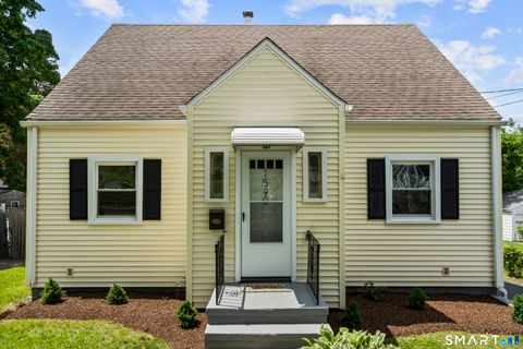 Photo of 1590 Quinnipiac Avenue, New Haven, CT 06513 (MLS # 24179975)