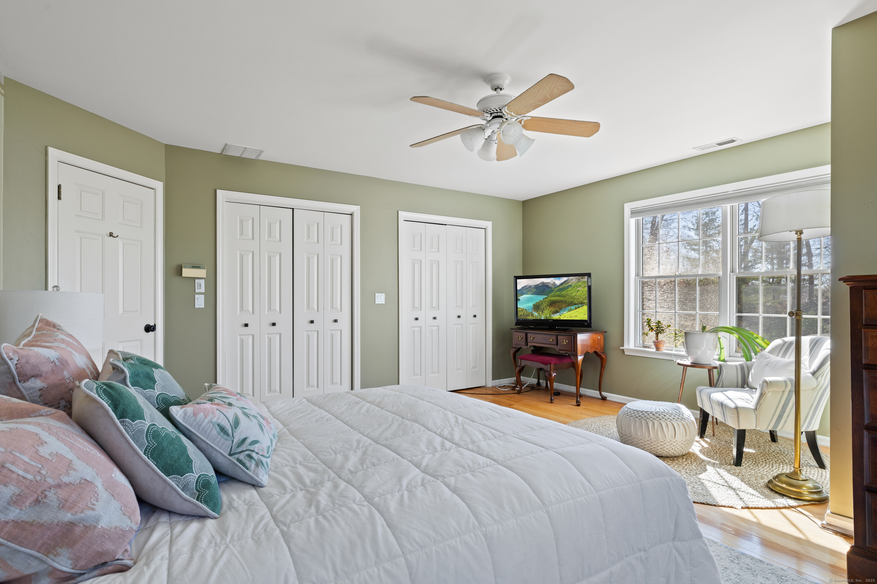 66 Beekman Place, Madison, Connecticut image 23