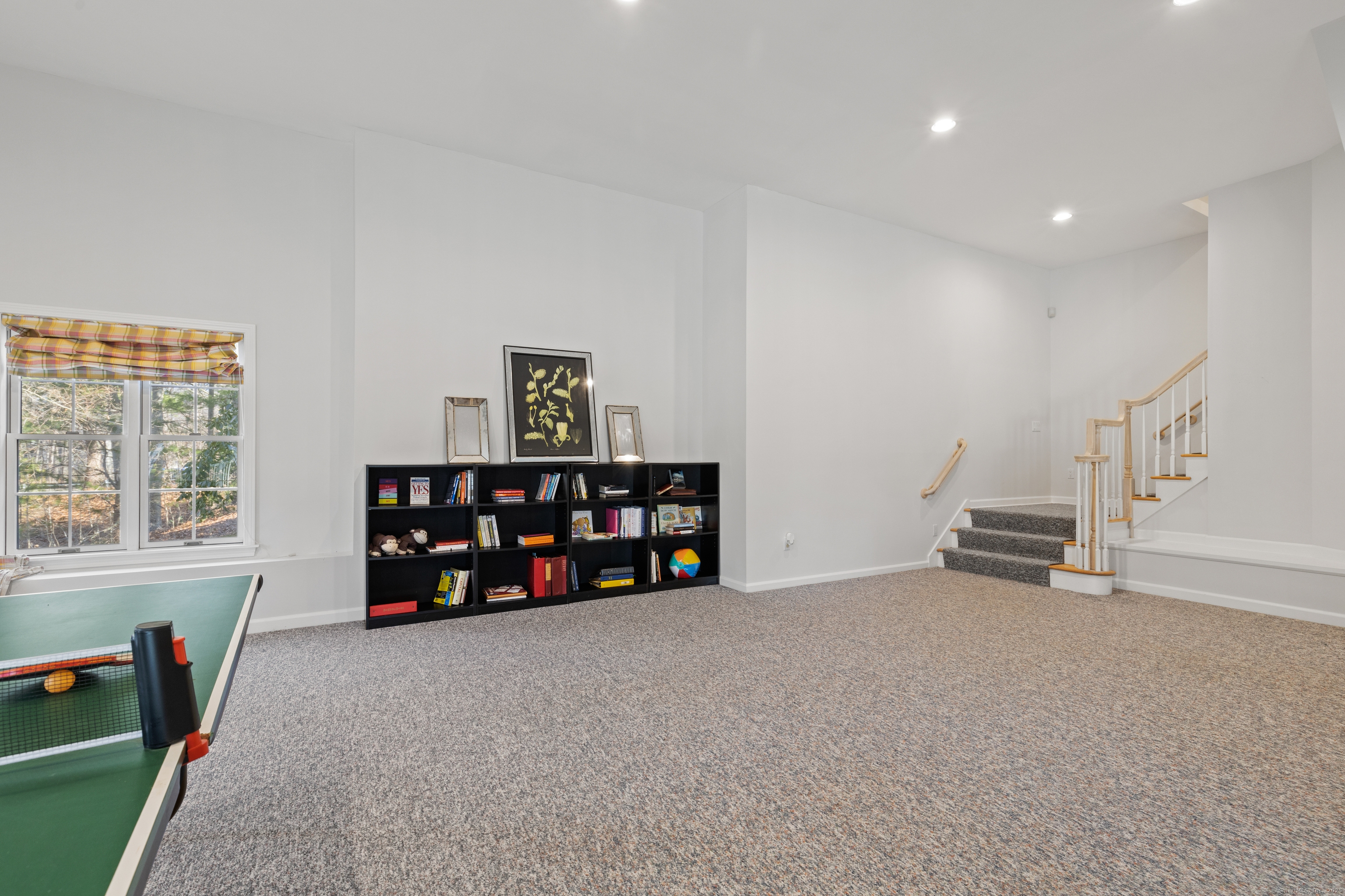 66 Beekman Place, Madison, Connecticut image 32