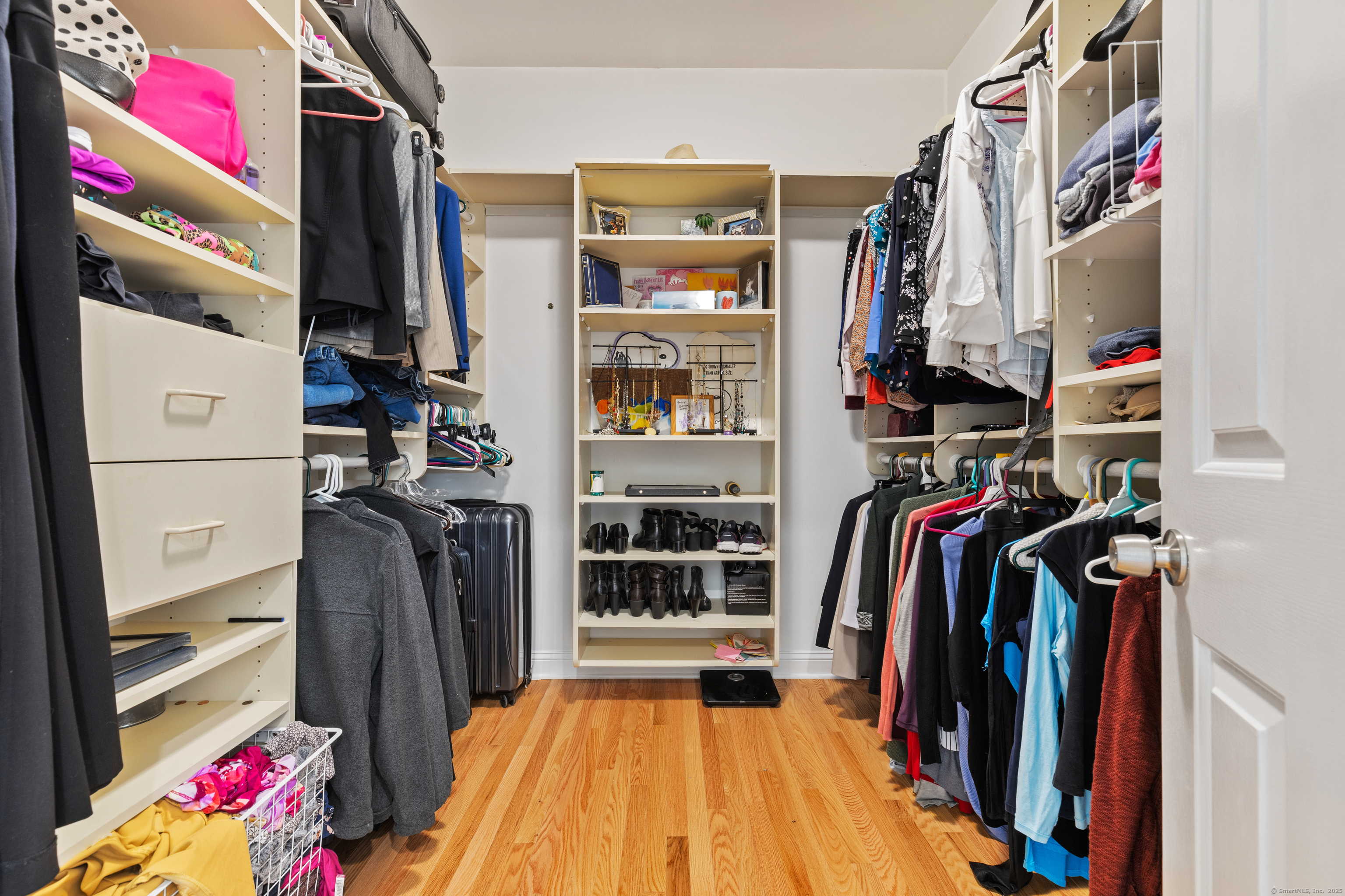66 Beekman Place, Madison, Connecticut image 17