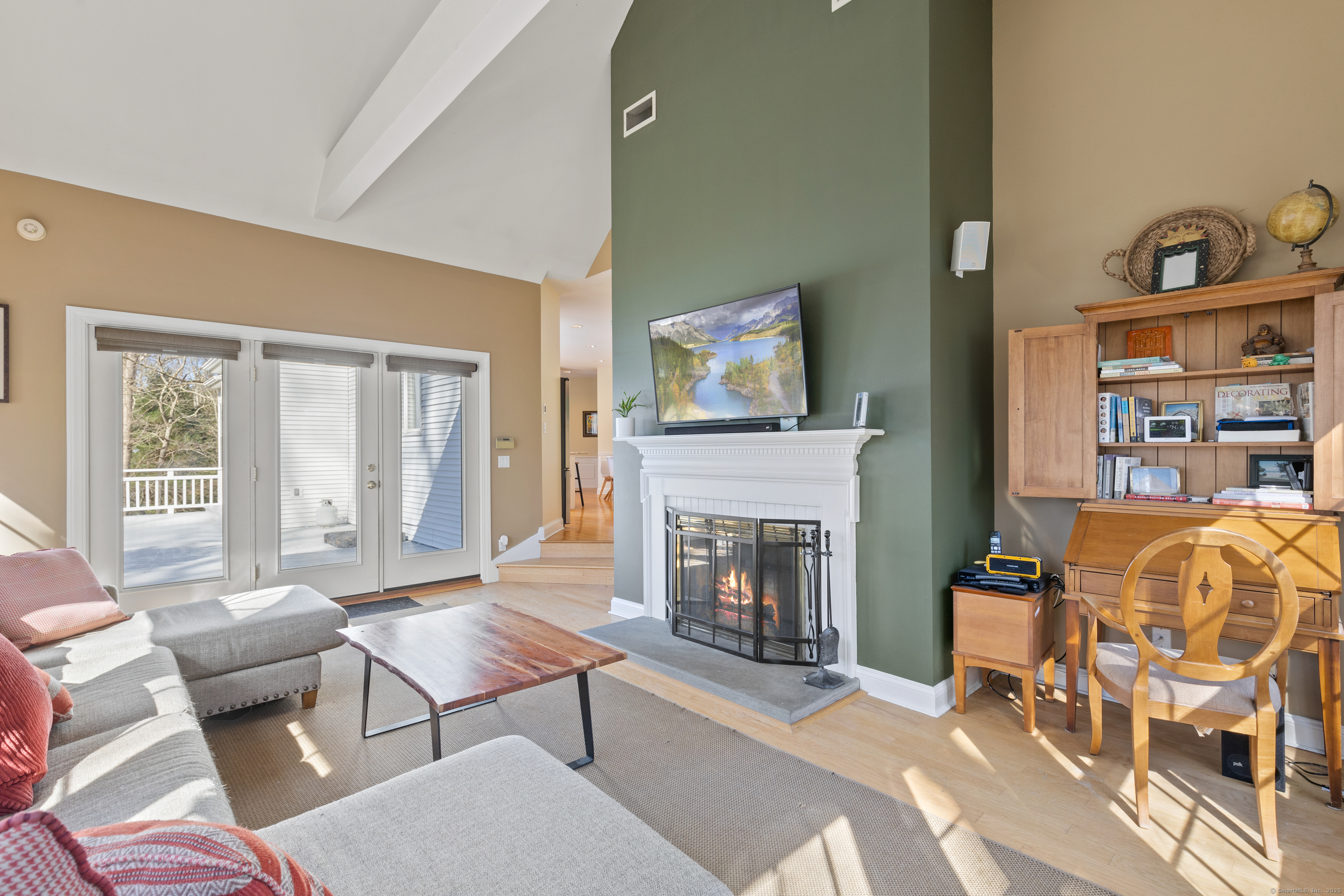 66 Beekman Place, Madison, Connecticut image 12