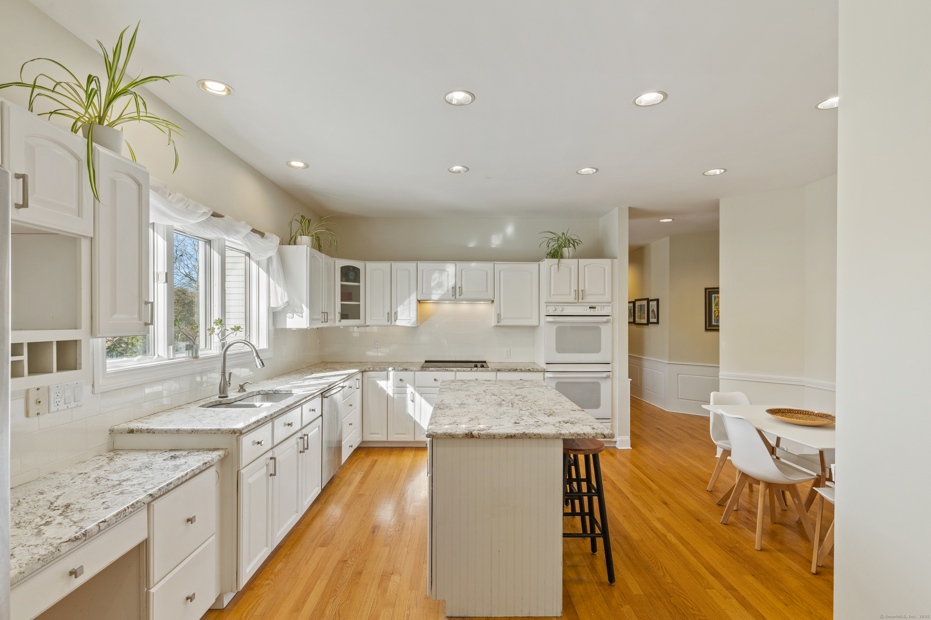 66 Beekman Place, Madison, Connecticut image 10