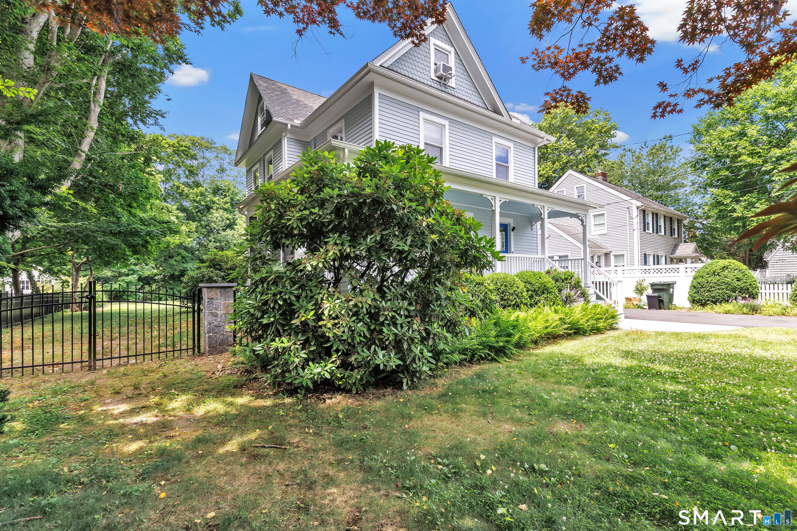 96 Holmes Avenue