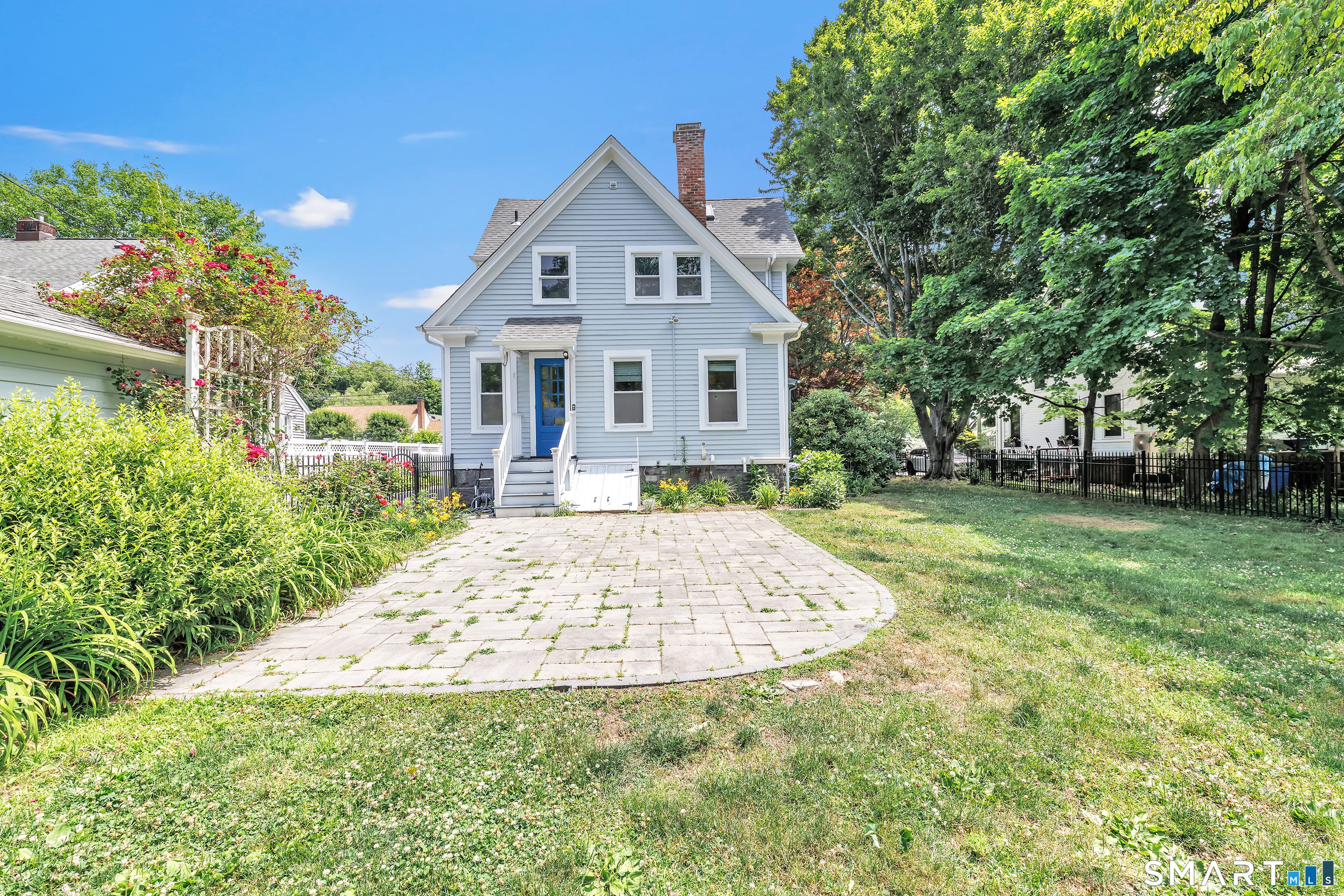 96 Holmes Avenue