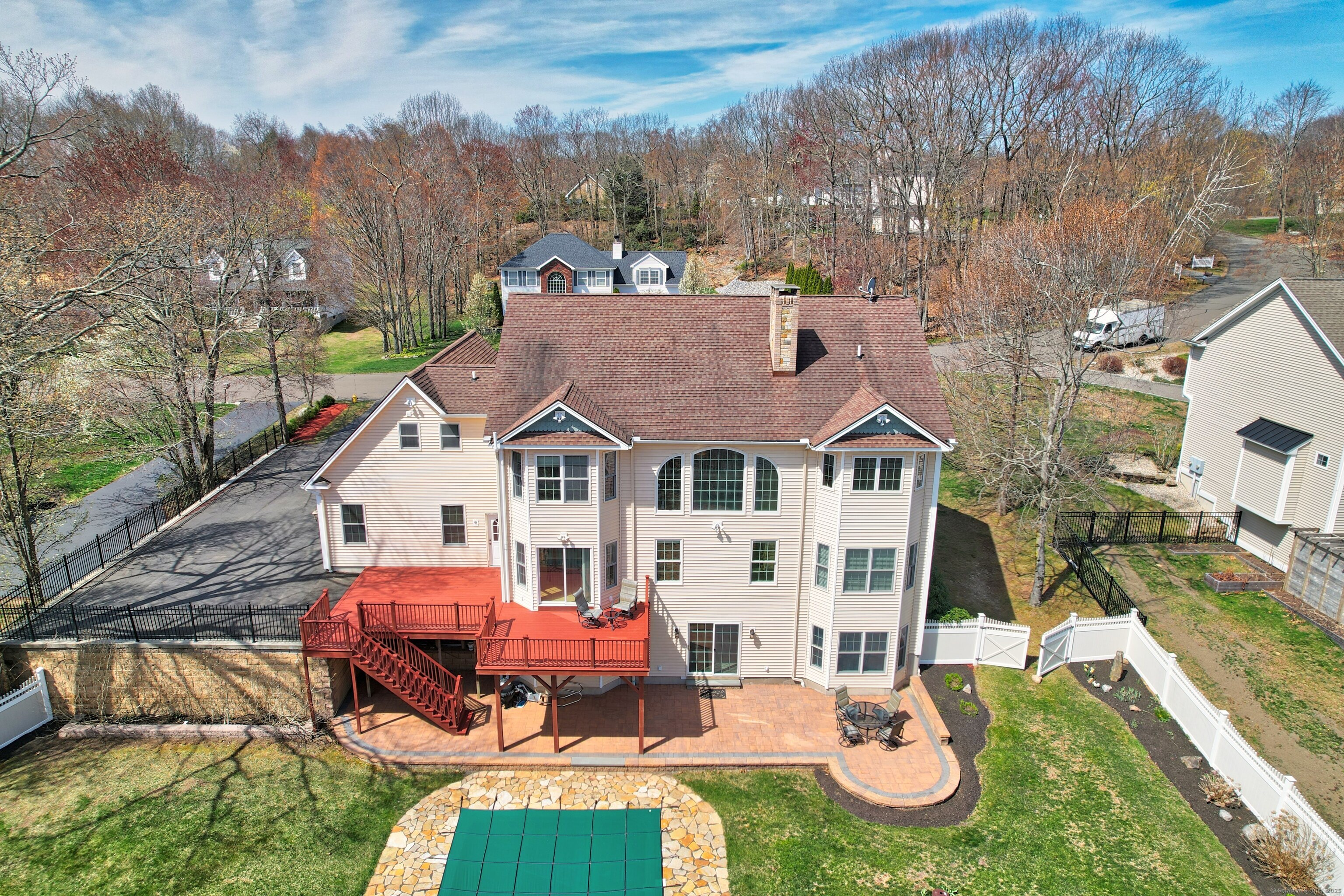 76 Hempel Drive